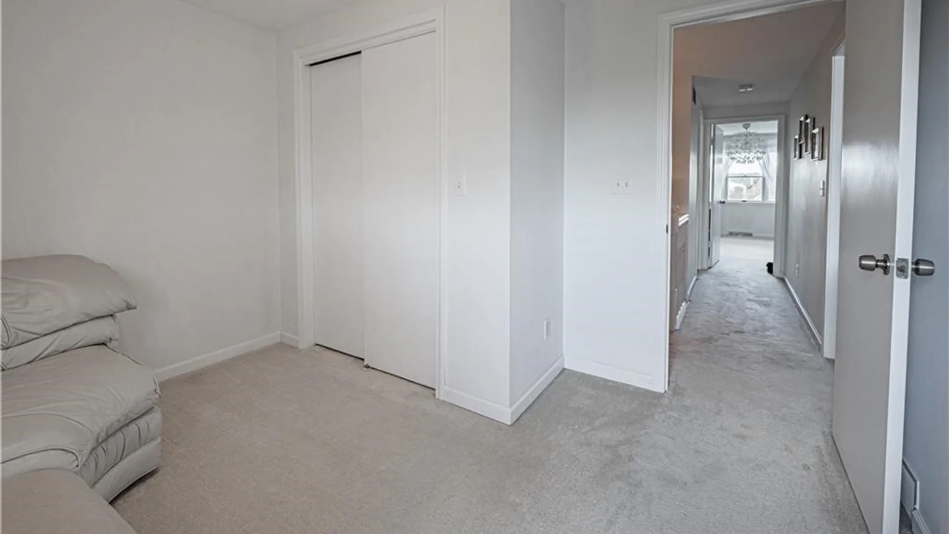 Property at 2735 Alder Creek Drive, Wheatfield, NY 14120 28