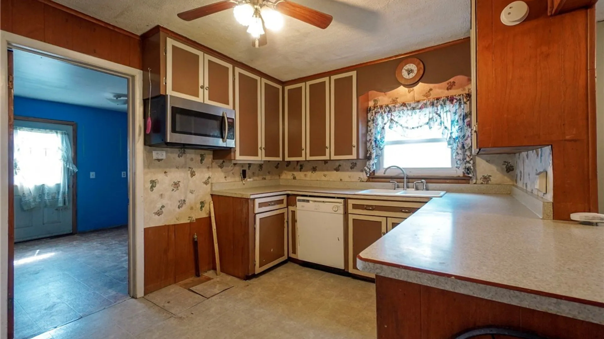 Property at 4179 Route 98, Java, NY 14113 13