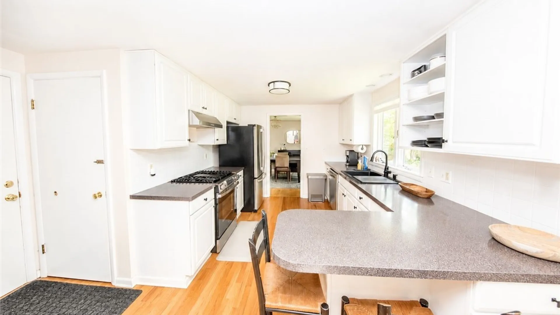 Property at 1330 Meadowbrook Drive, Syracuse, NY 13224 10