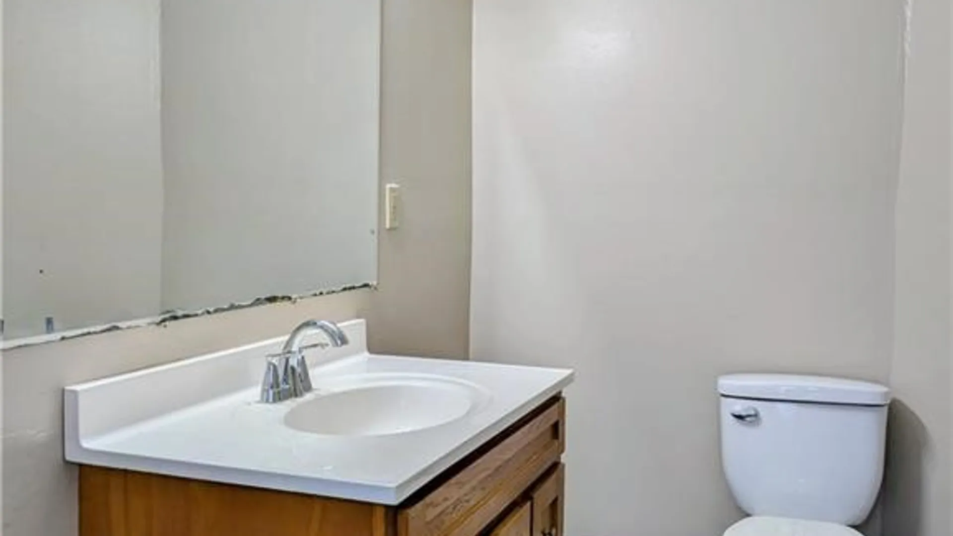 Property at 950 N Main Street, Elmira City, NY 14901 9