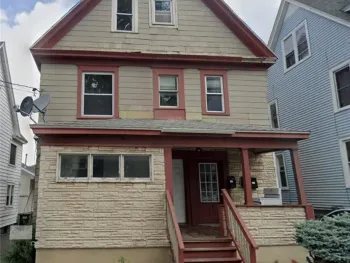 Property at 113 E Brighton Avenue, Syracuse, NY 13205