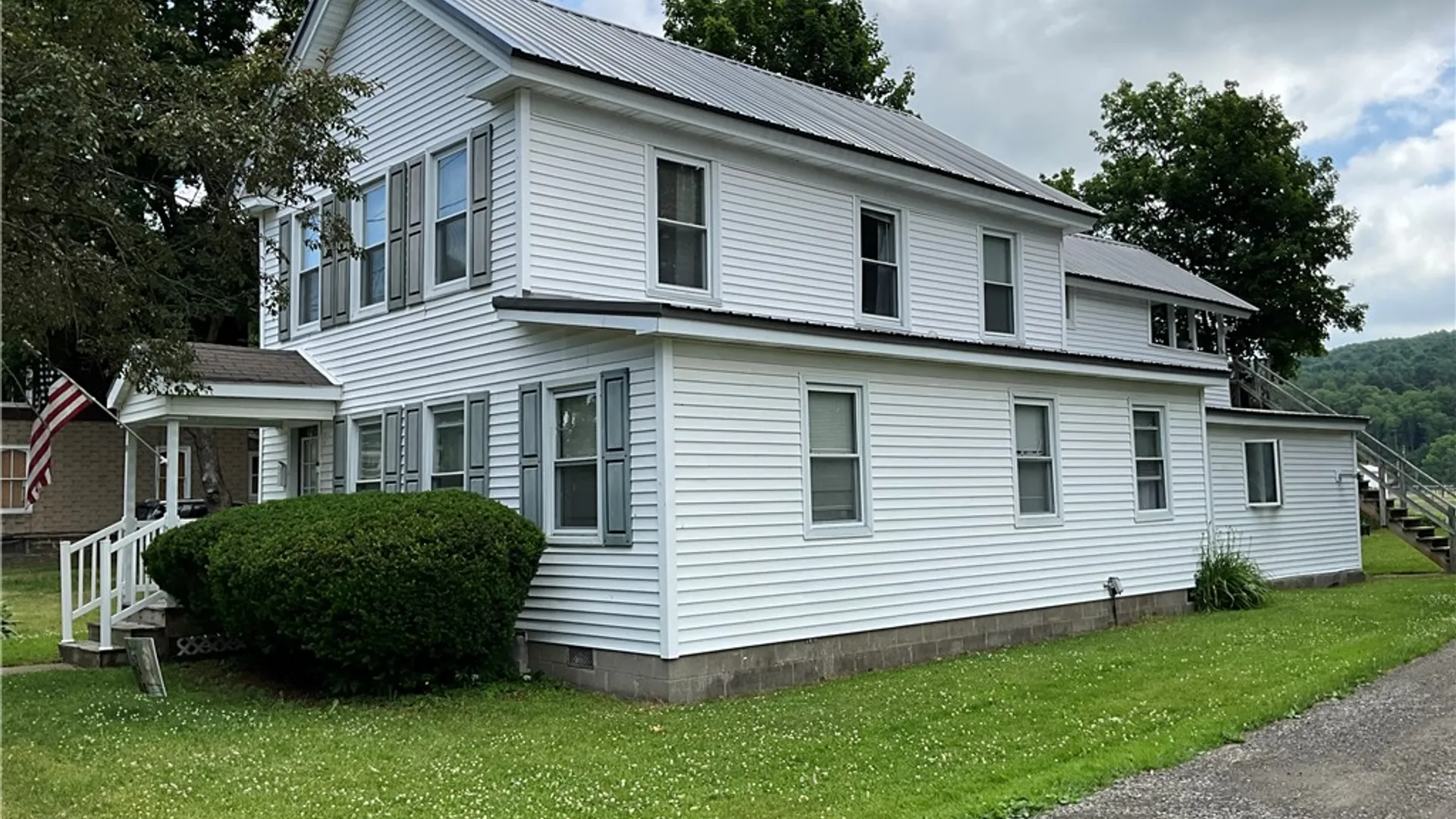 Property at 19 Grove Avenue, Norwich, NY 13815 3
