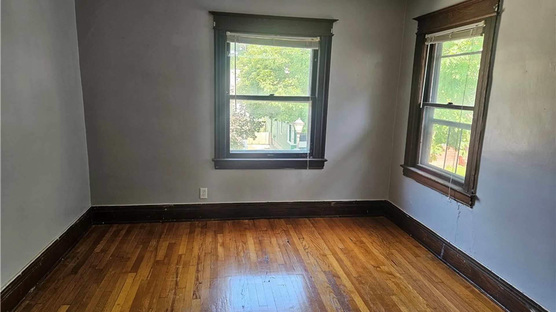 Property at 10 Regent Street, Rochester, NY 14607 5