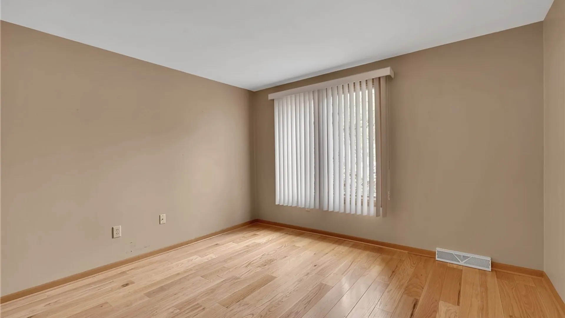 Property at 5230 Paddock, Lewiston, NY 14092 14