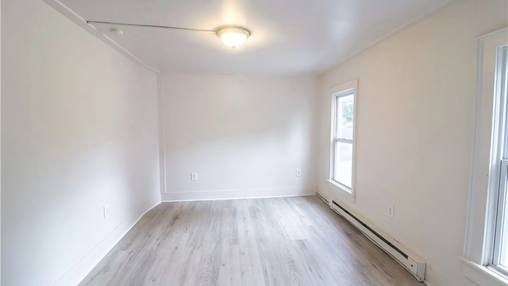 Property at 142 Warrington Road West, Syracuse, NY 13205 19