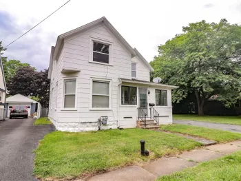 Property at 142 Warrington Road West, Syracuse, NY 13205