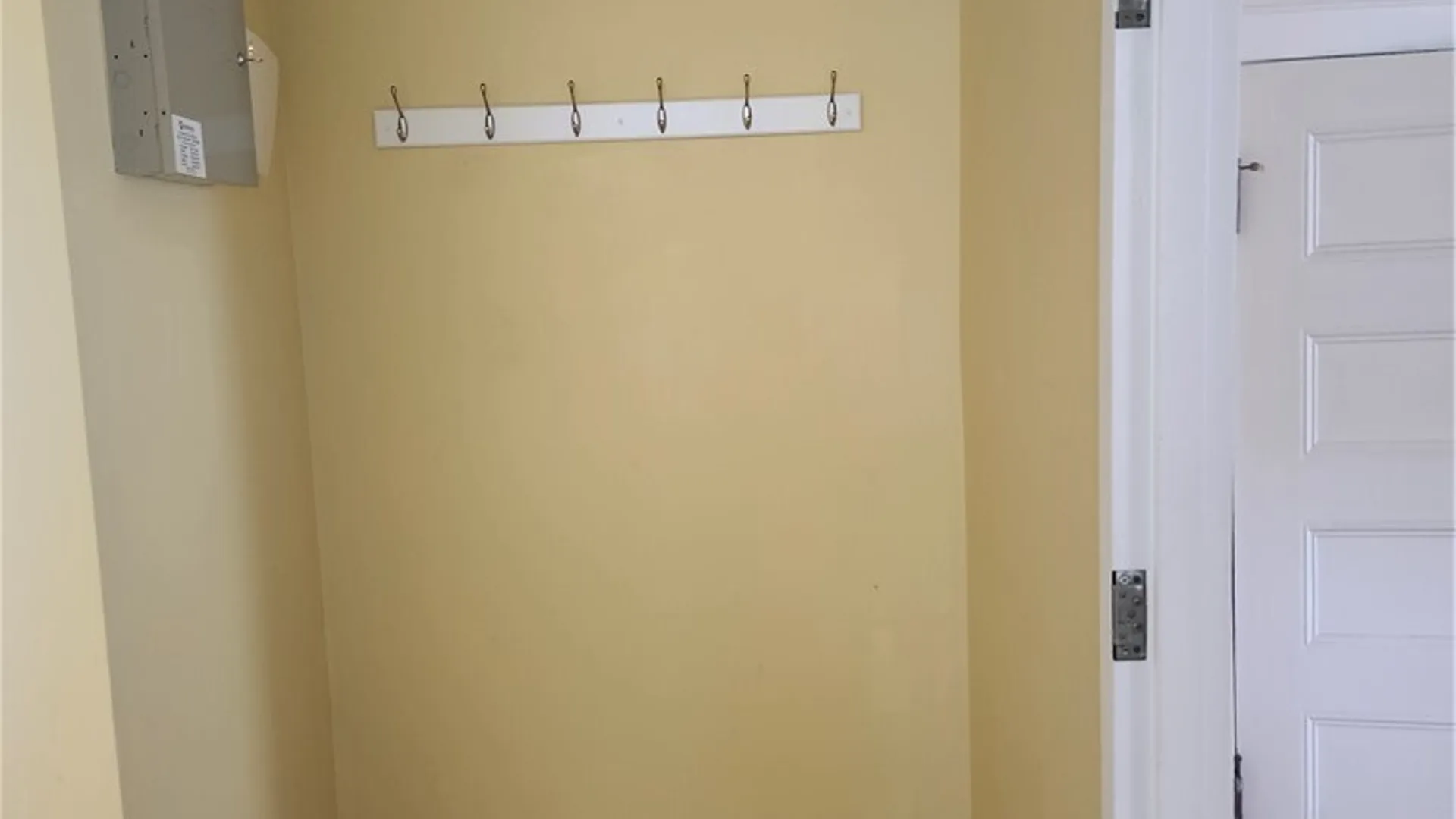 Property at 1721 S Salina Street, Syracuse, NY 13205 17
