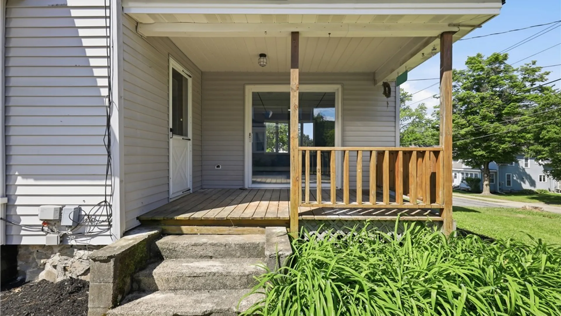 Property at 105 Garfield Street, Holland, NY 14080 4