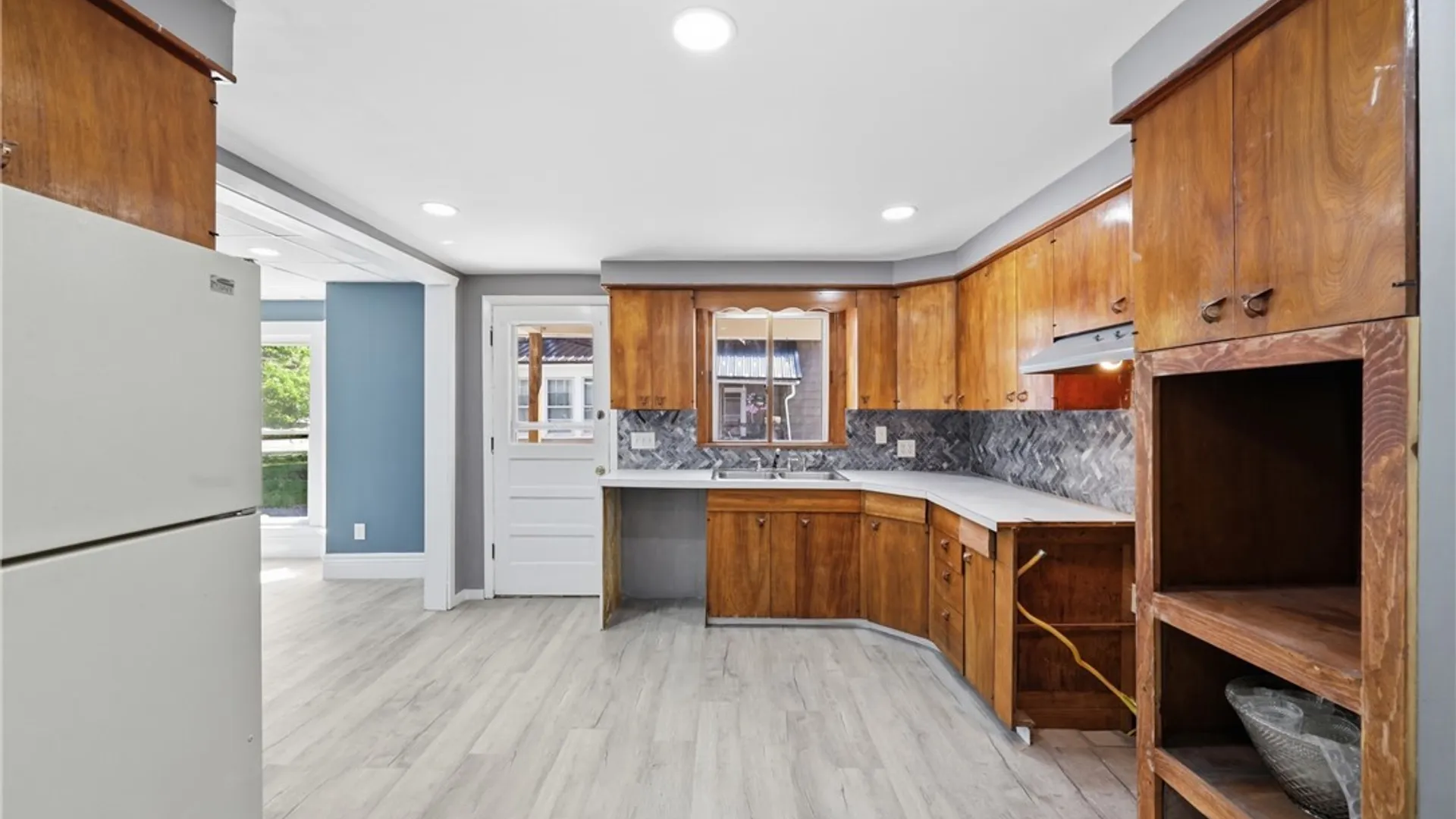 Property at 105 Garfield Street, Holland, NY 14080 18