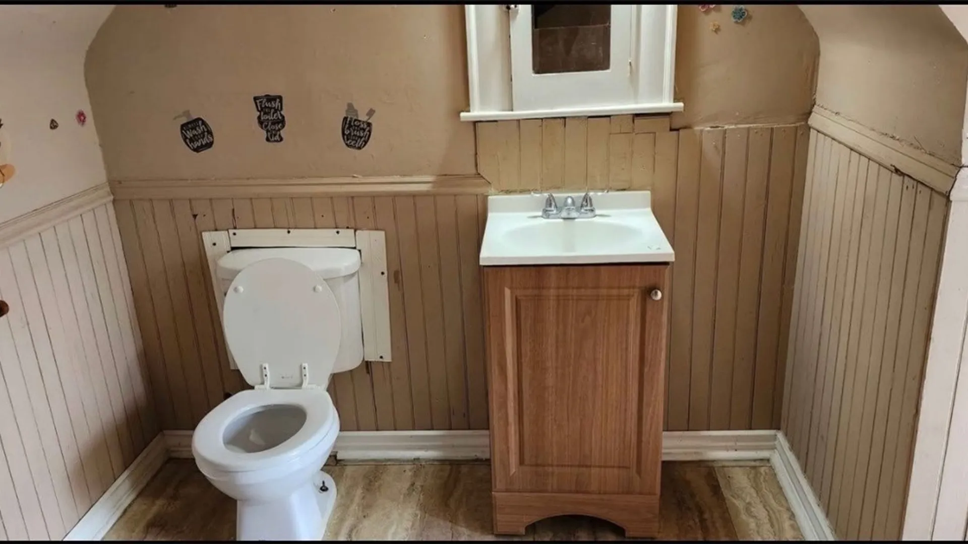 Property at 1657 Linwood Avenue, Niagara Falls, NY 14305 5