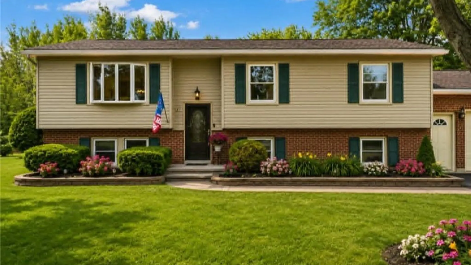 Property at 27 Van Renssalaer Street, Seneca Falls, NY 13148 39