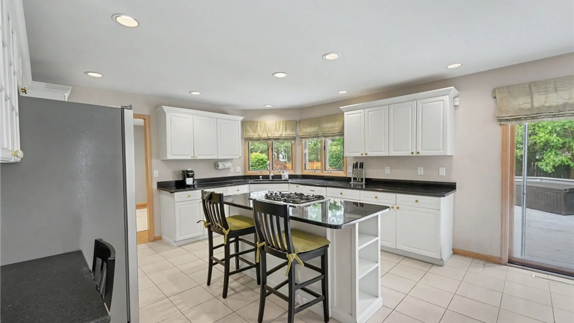 Property at 32 Vassar Drive, Amherst, NY 14068 10