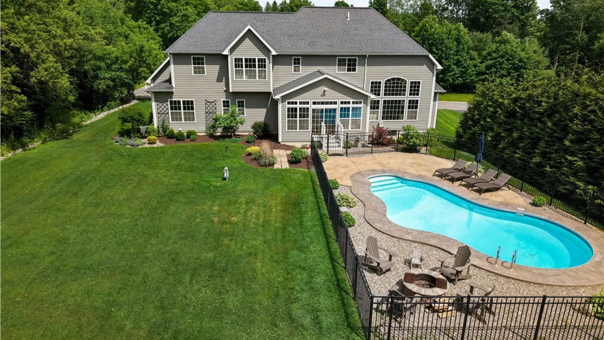 Property at 4373 Chickadee Circle, Onondaga, NY 13215 3