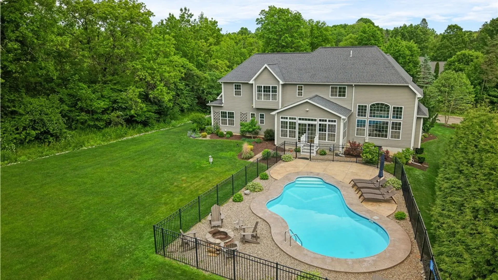 Property at 4373 Chickadee Circle, Onondaga, NY 13215 5