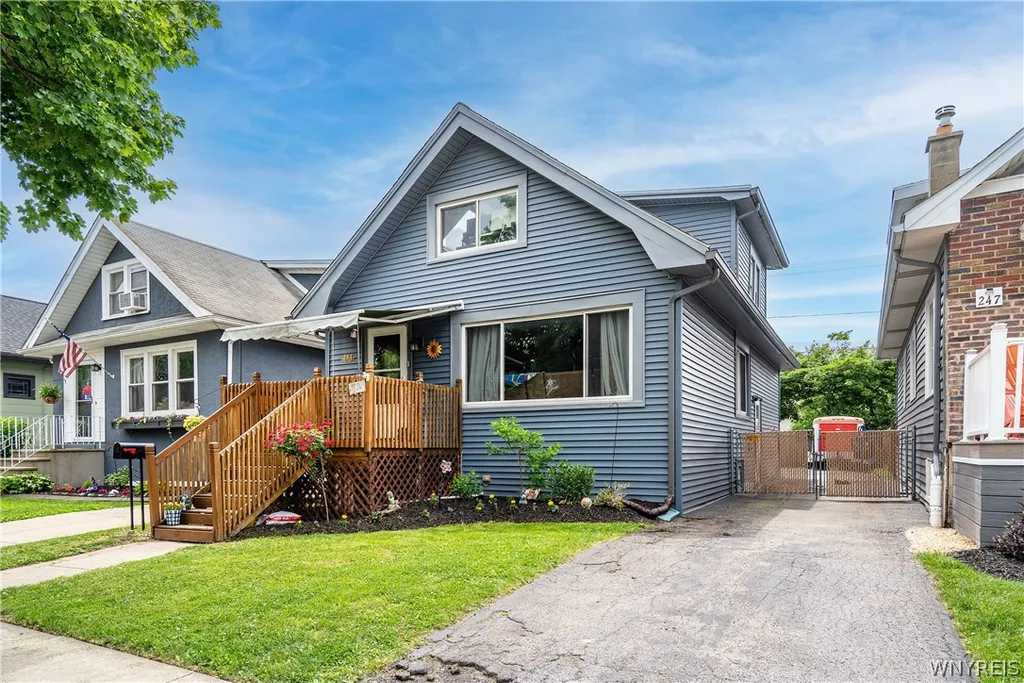 Property at 251 Parkwood Avenue, Tonawanda, NY 14217