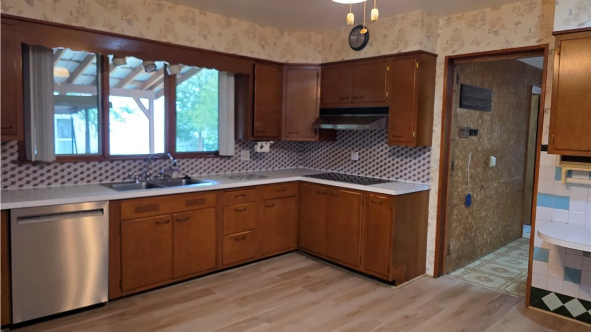 Property at 1119 Jefferson Avenue, Utica, NY 13501 23