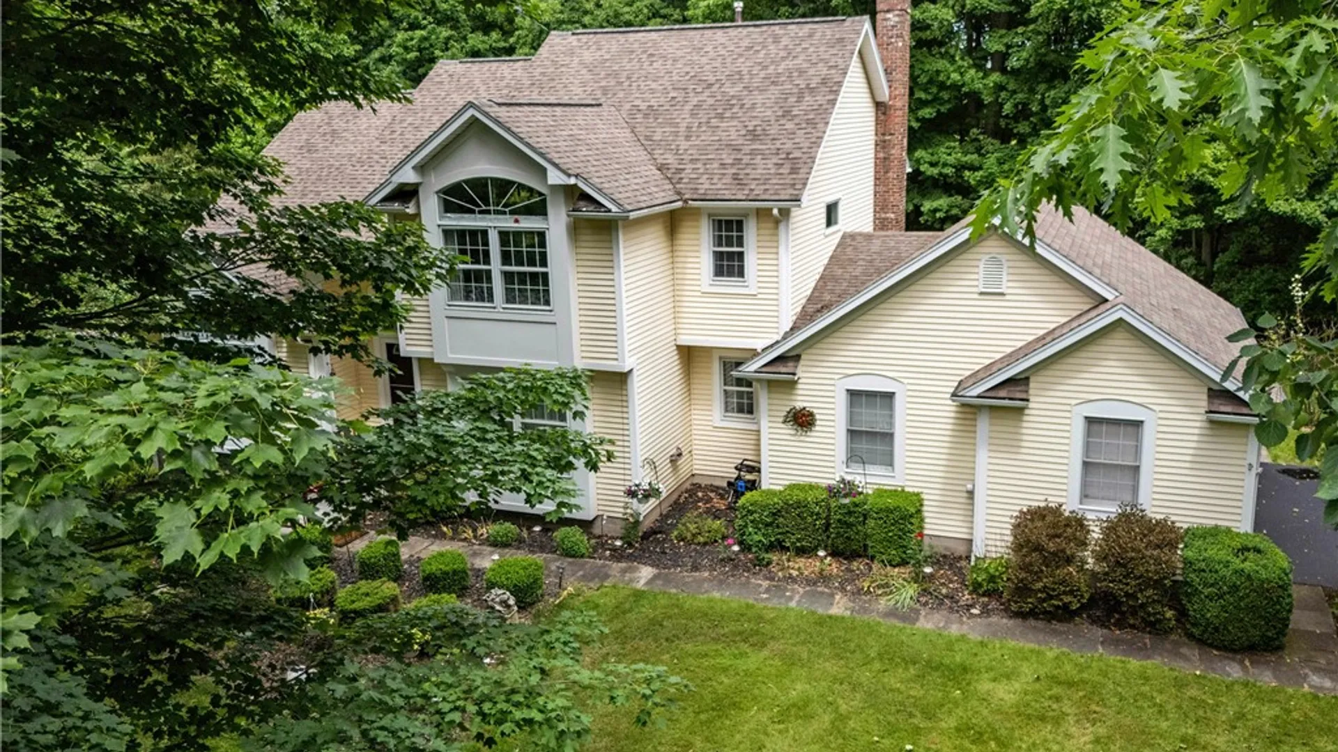 Property at 41 Hawks View, Mendon, NY 14472 4