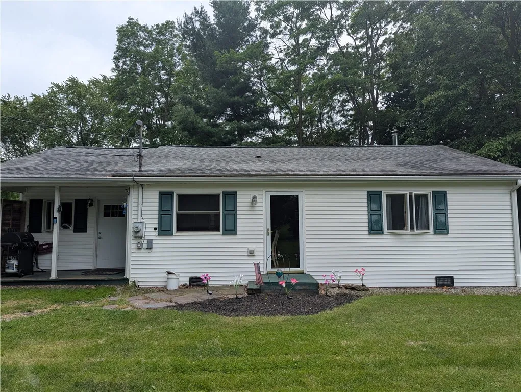 Property at 1728 East Avenue, Somerset, NY 14012
