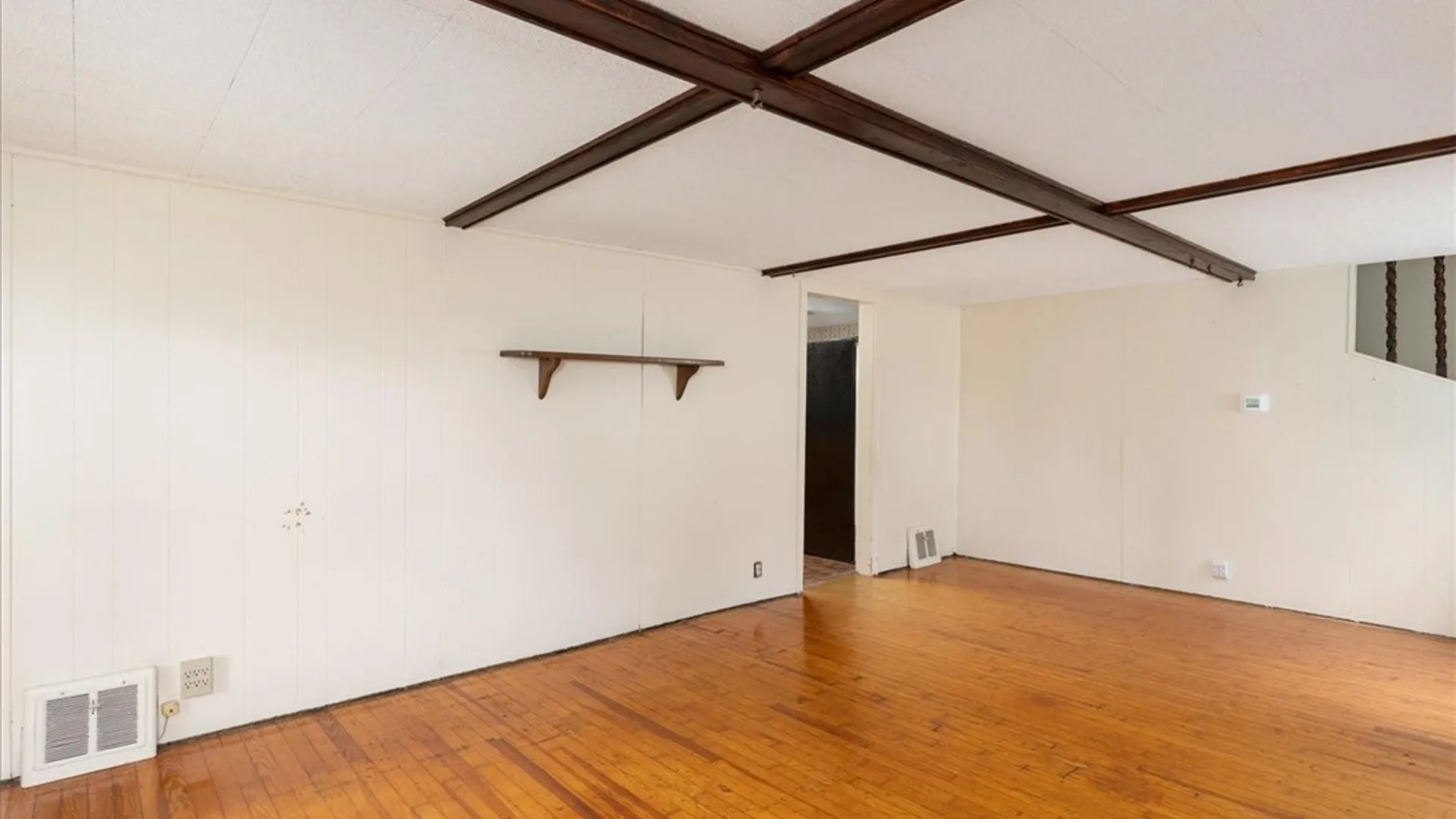 Property at 6168 Mckinley Parkway, Hamburg, NY 14075 6