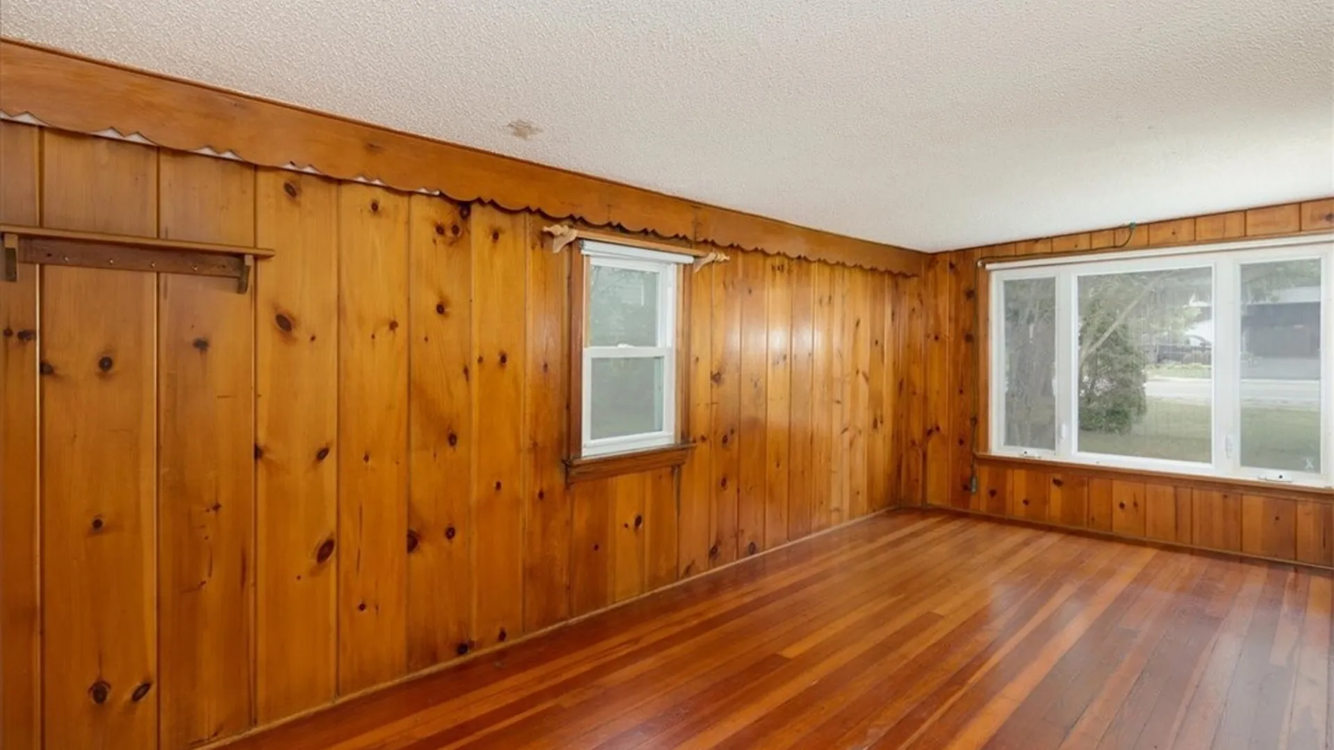Property at 6168 Mckinley Parkway, Hamburg, NY 14075 9