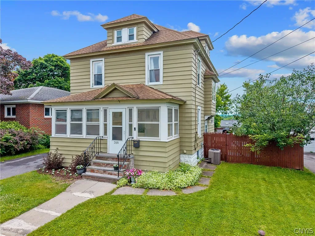 Property at 318 Lionel Avenue, Geddes, NY 13209