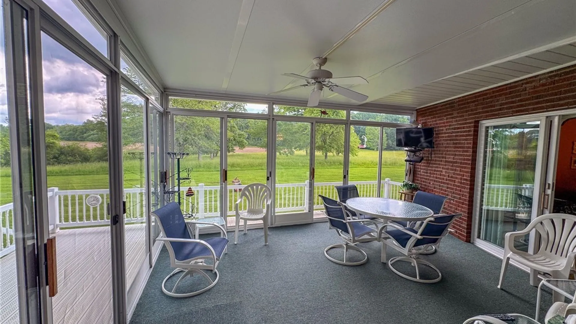 Property at 5862 State Route 90, Aurelius, NY 13034 44