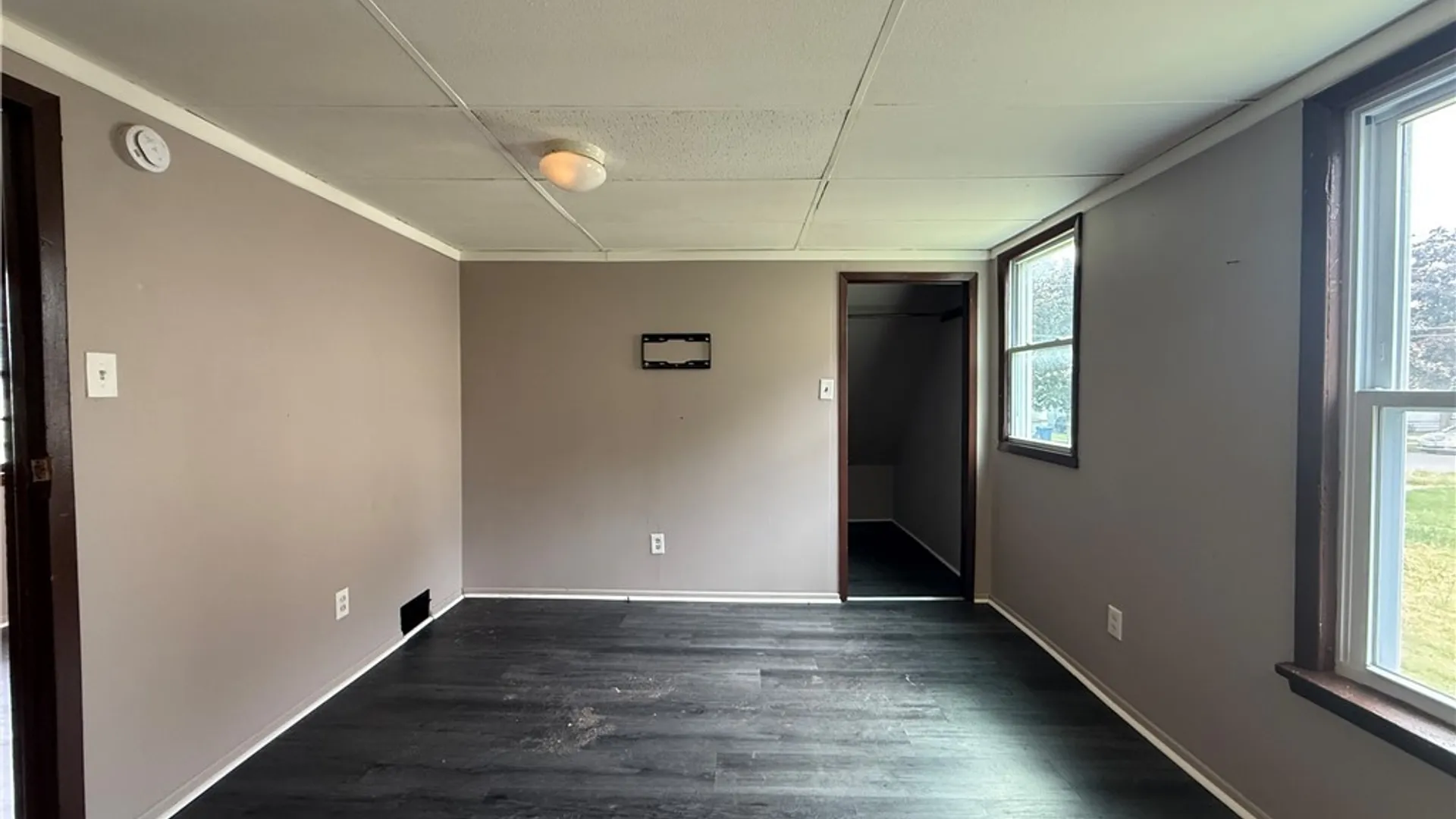 Property at 52 Langmeyer Avenue, Buffalo, NY 14215 5