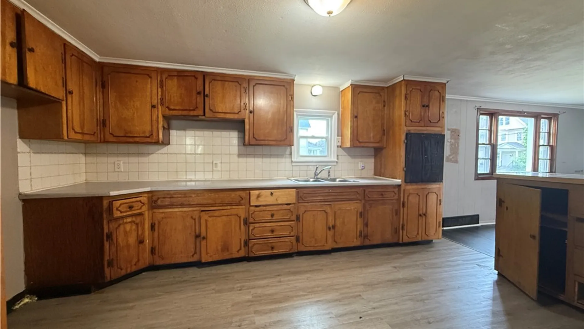 Property at 52 Langmeyer Avenue, Buffalo, NY 14215 10