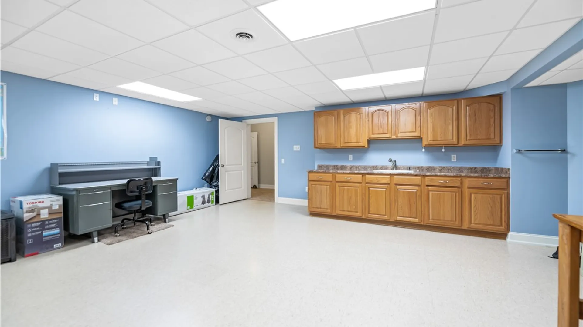 Property at 24 Whisper Creek Court, Greece, NY 14626 44