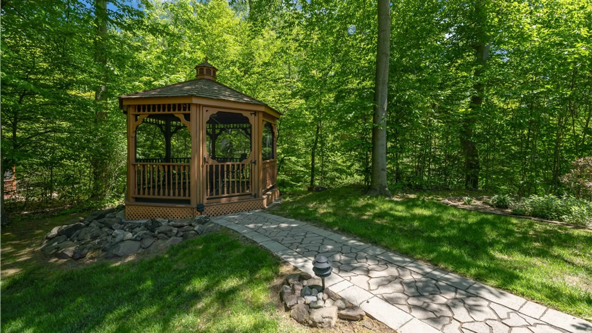 Property at 24 Whisper Creek Court, Greece, NY 14626 45