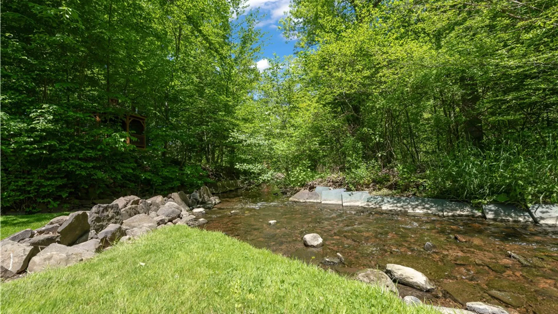 Property at 24 Whisper Creek Court, Greece, NY 14626 47