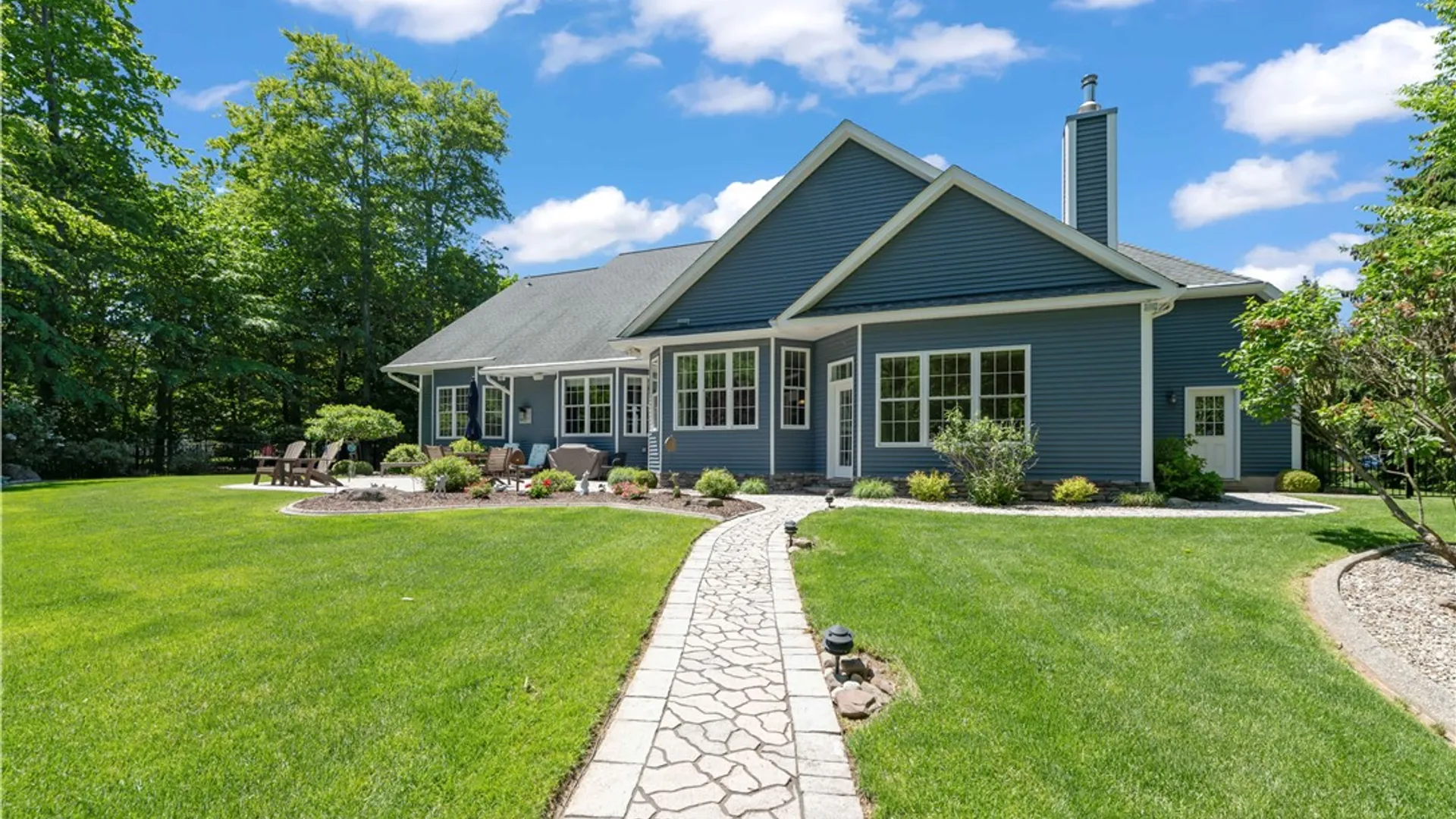 Property at 24 Whisper Creek Court, Greece, NY 14626 5