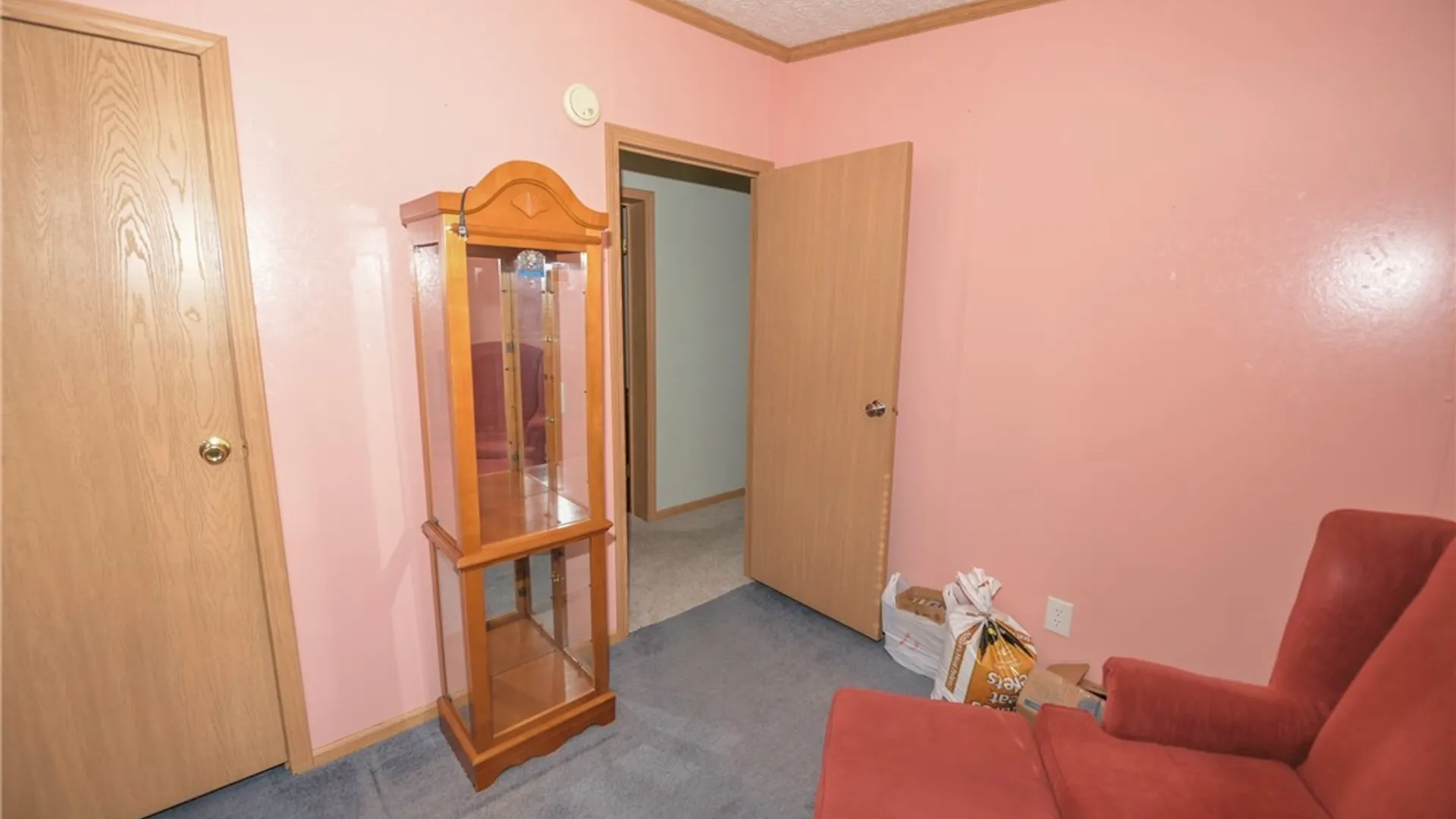 Property at 4008 Seneca Parkway, Niagara, NY 14304 18