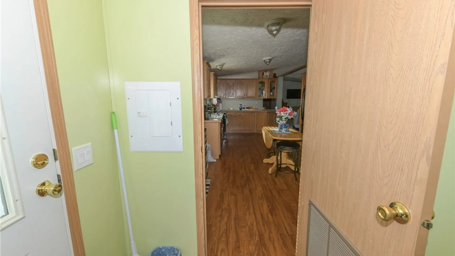 Property at 4008 Seneca Parkway, Niagara, NY 14304 10
