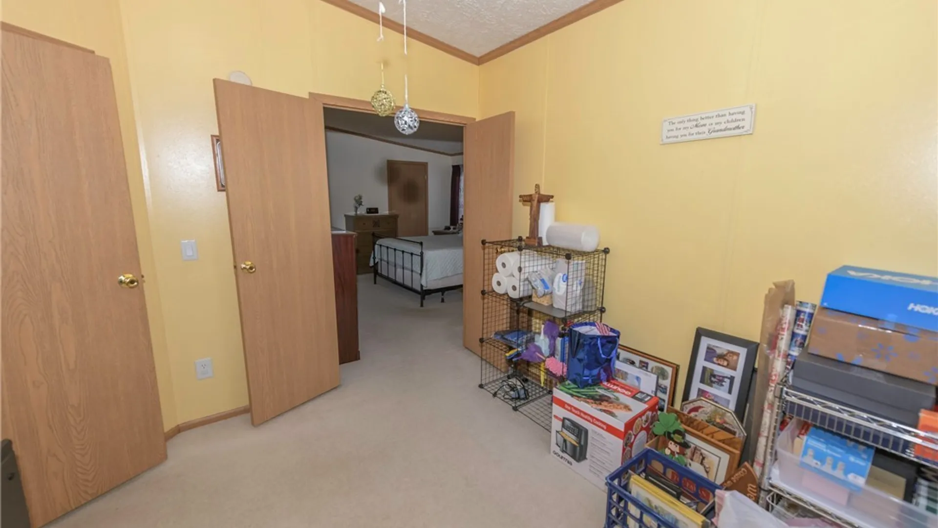 Property at 4008 Seneca Parkway, Niagara, NY 14304 11