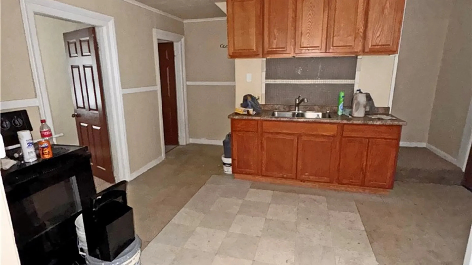 Property at 22 Vose Street, Rochester, NY 14605 5