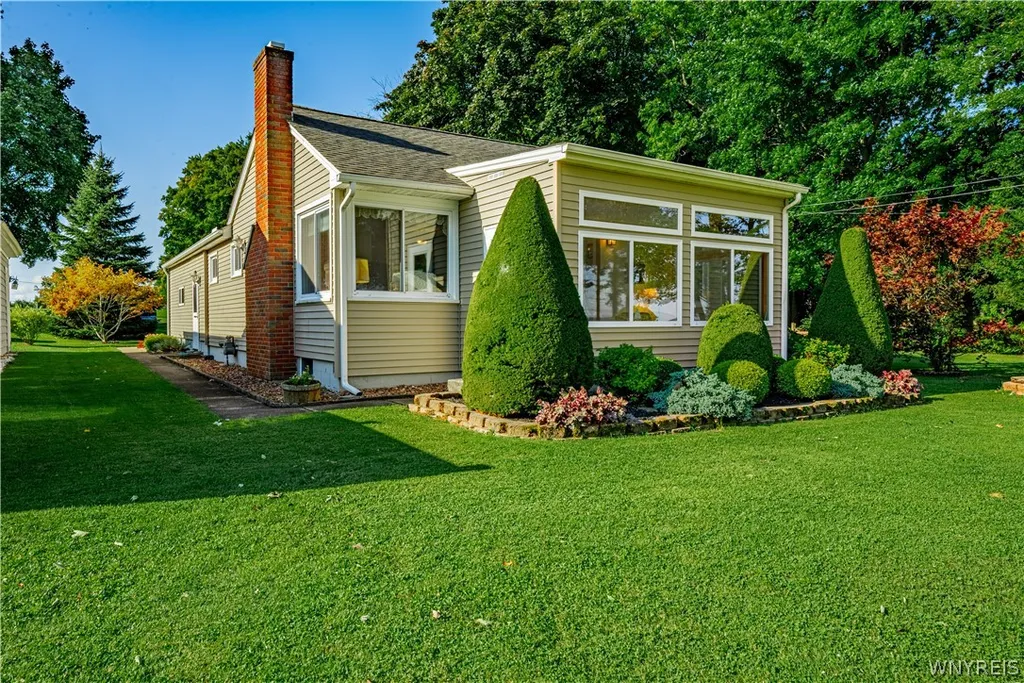 Property at 4813 E Lake Road, Wilson, NY 14028