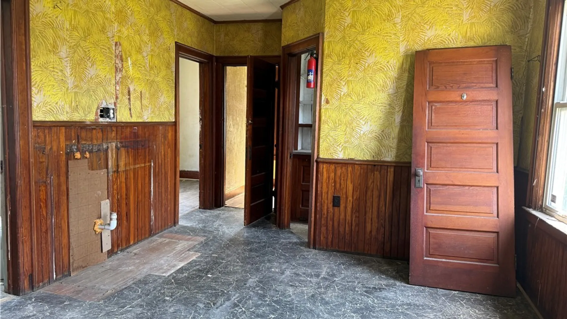 Property at 79 Montana Avenue, Buffalo, NY 14211 3