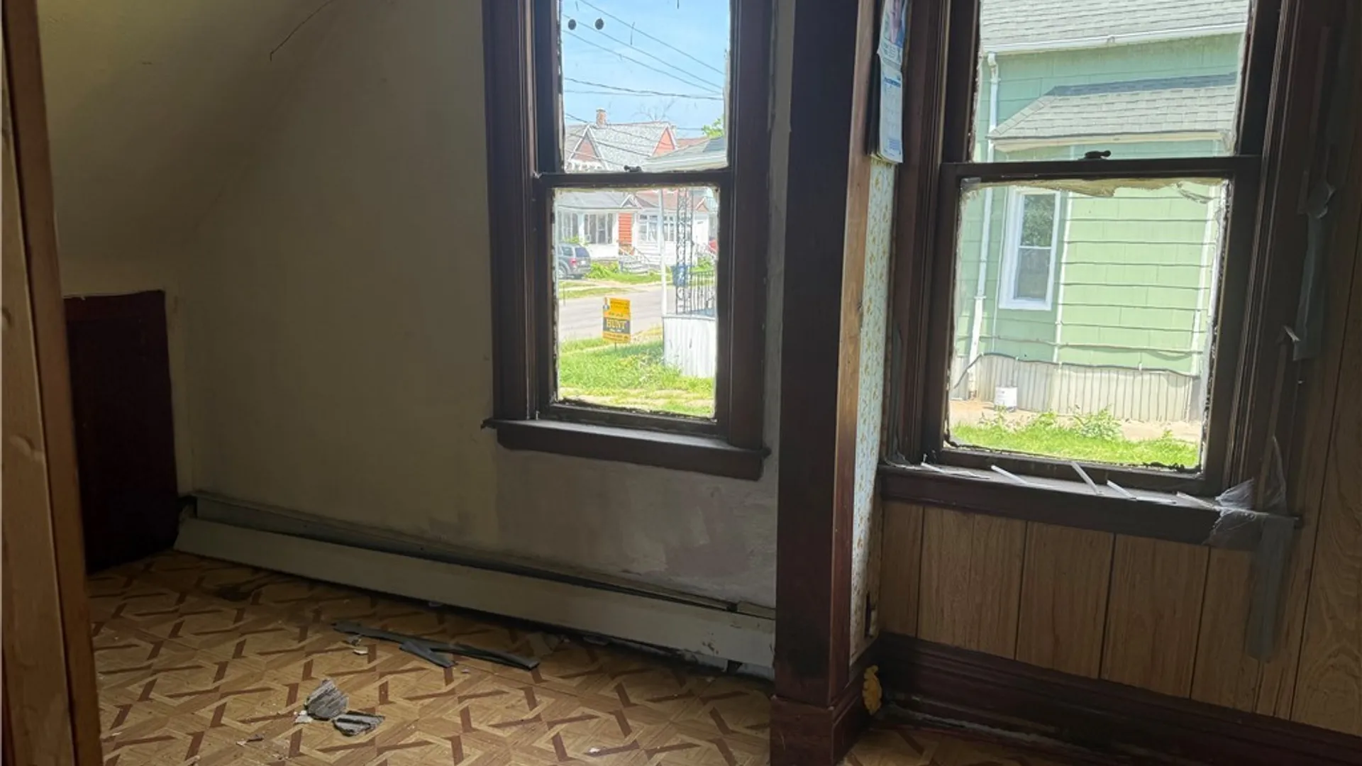 Property at 79 Montana Avenue, Buffalo, NY 14211 8