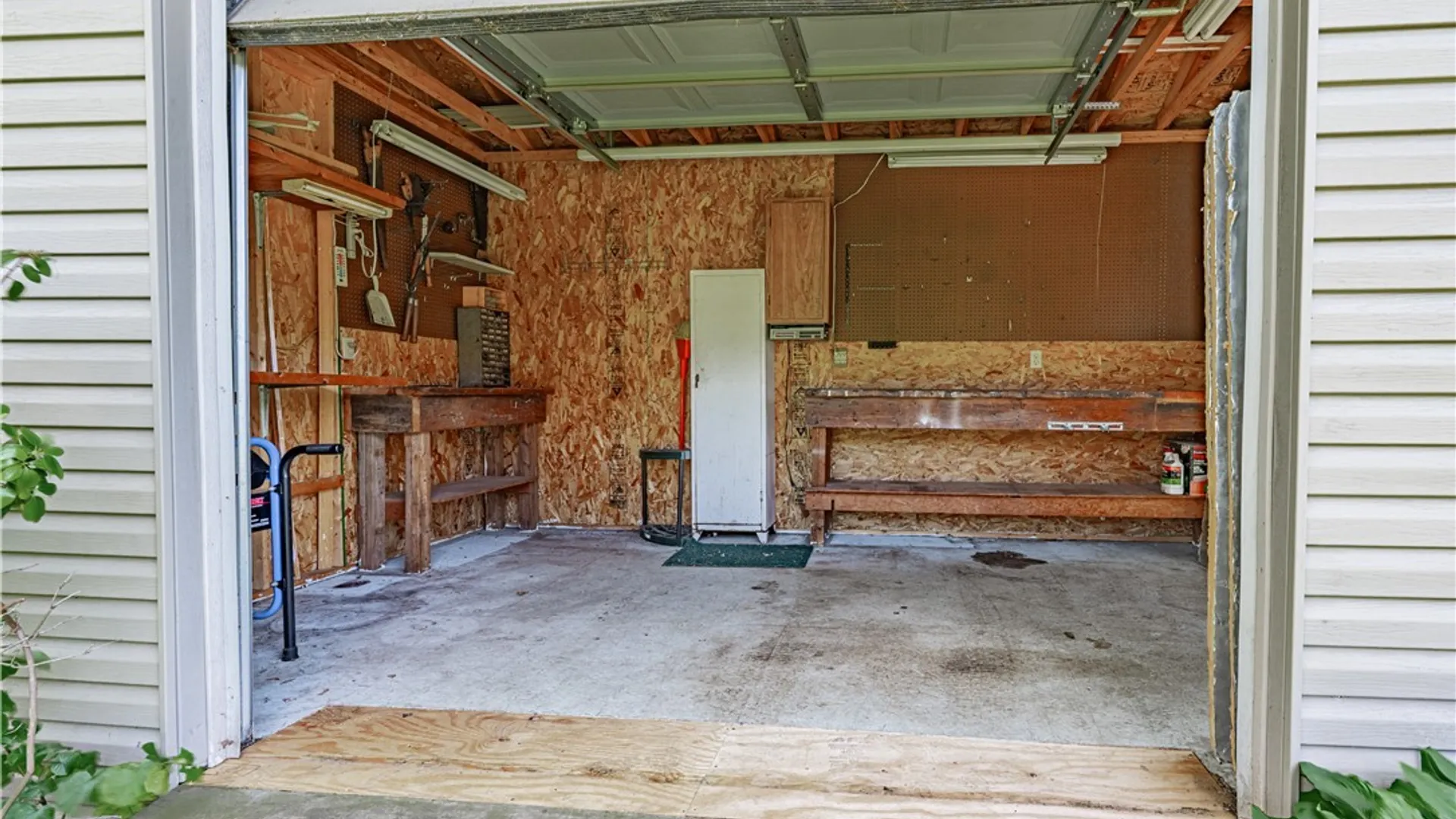 Property at 6140 Corwin Avenue, Newfane, NY 14108 45