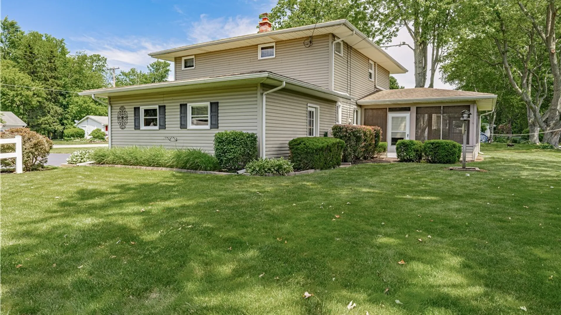 Property at 6140 Corwin Avenue, Newfane, NY 14108 6