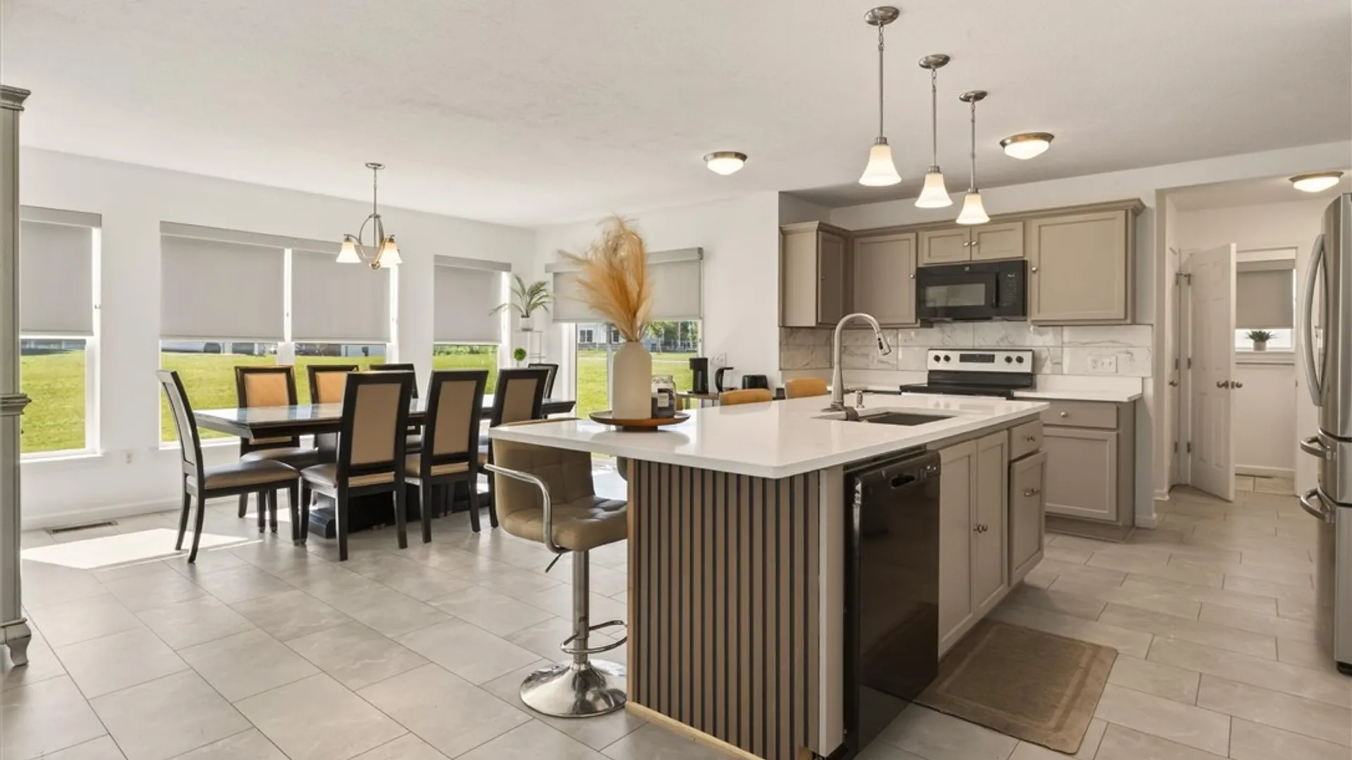 Property at 28 Gage Gardens, Chili, NY 14428 15
