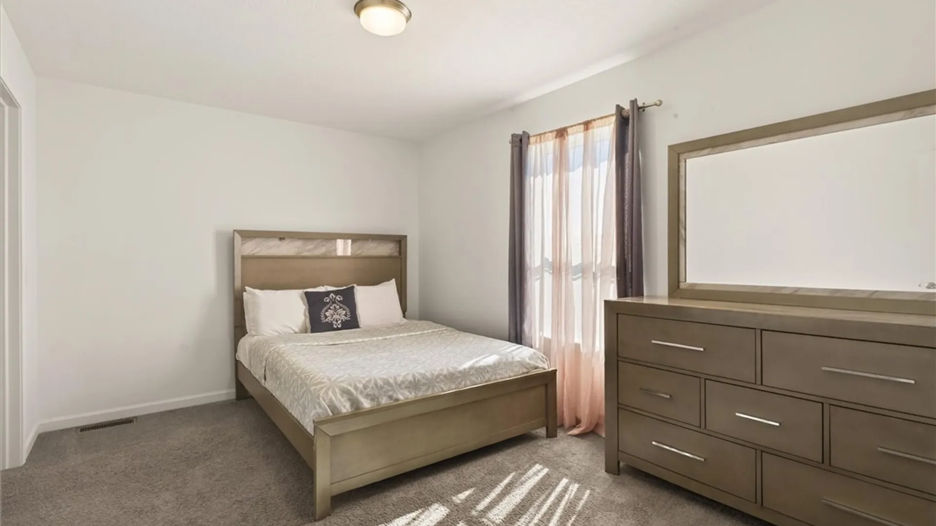 Property at 28 Gage Gardens, Chili, NY 14428 24