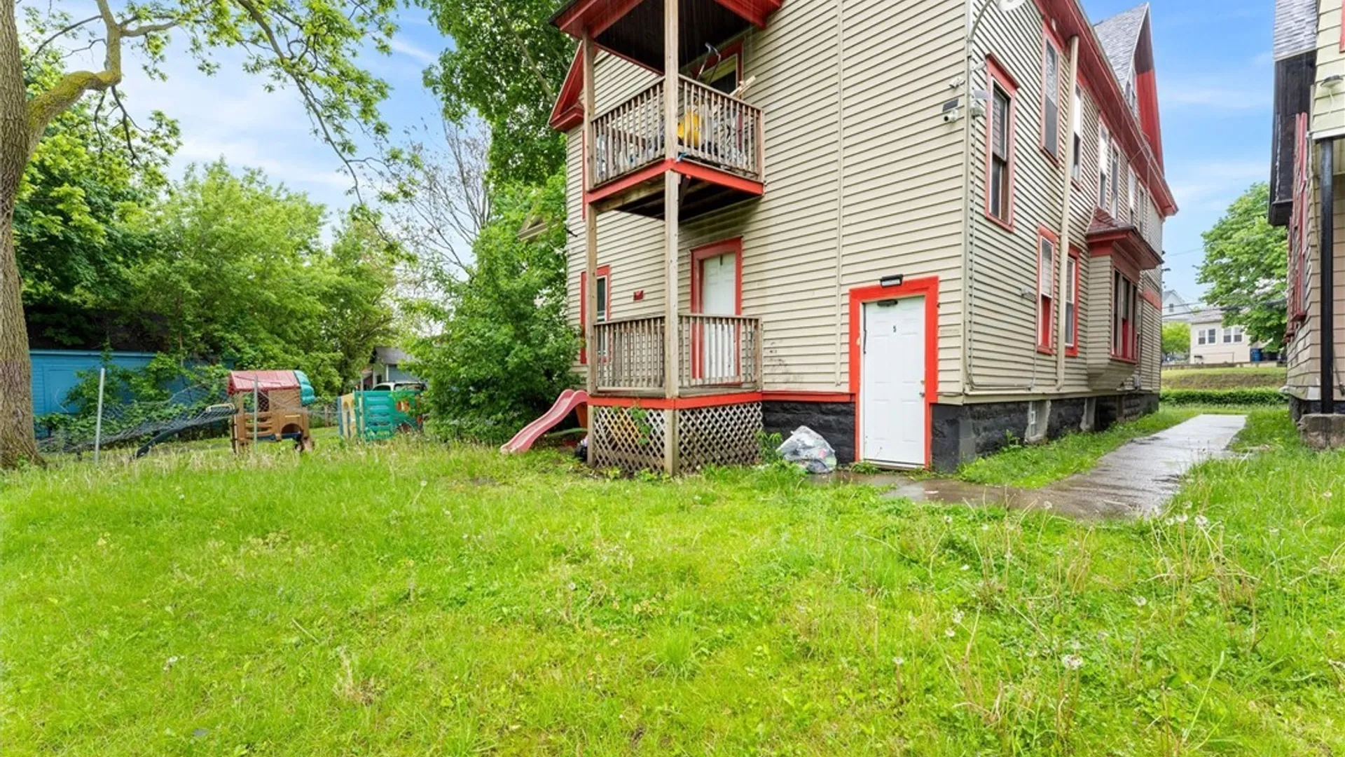 Property at 1104 Butternut Street, Syracuse, NY 13208 18