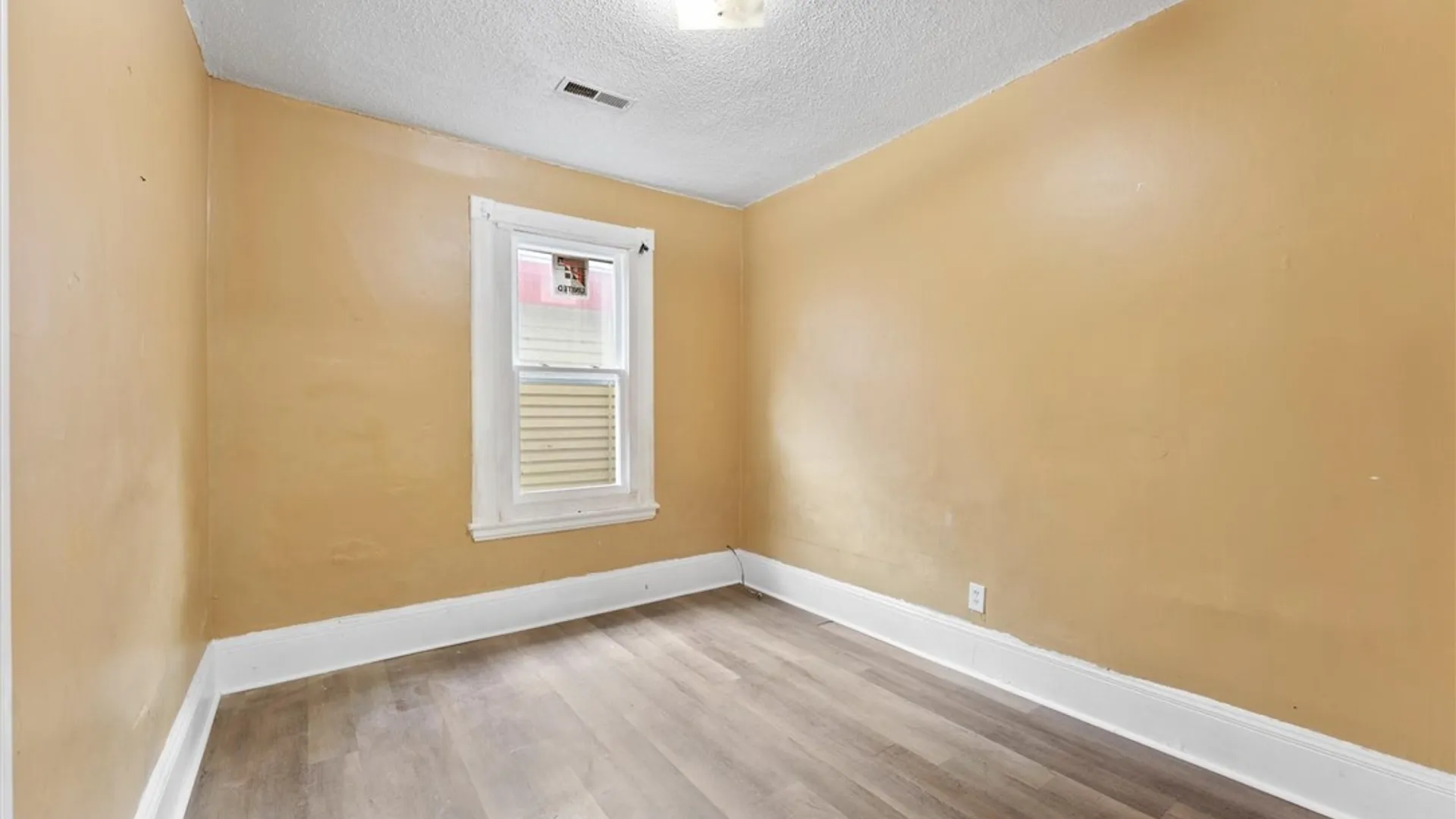 Property at 1102 Butternut Street, Syracuse, NY 13208 16