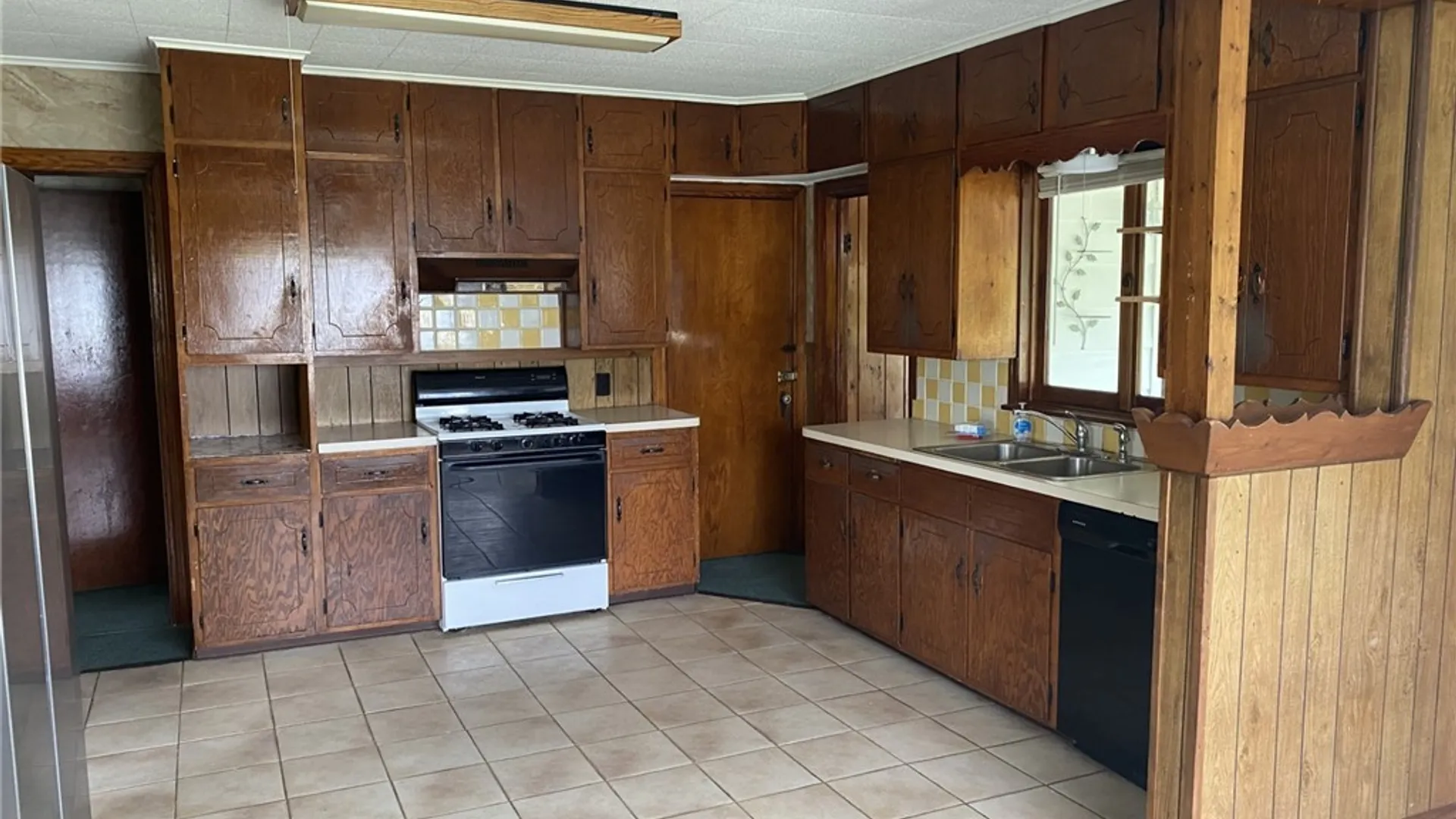 Property at 5930 Clinton Street, Elma, NY 14059 15