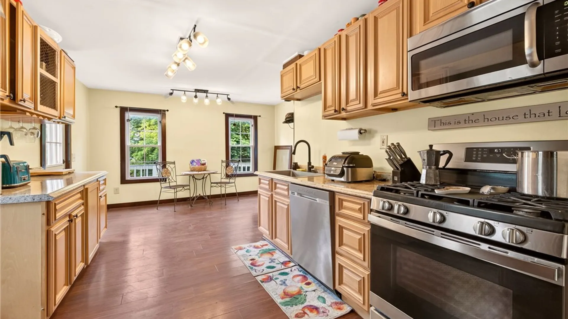 Property at 7810 State Route 21, Naples, NY 14512 4
