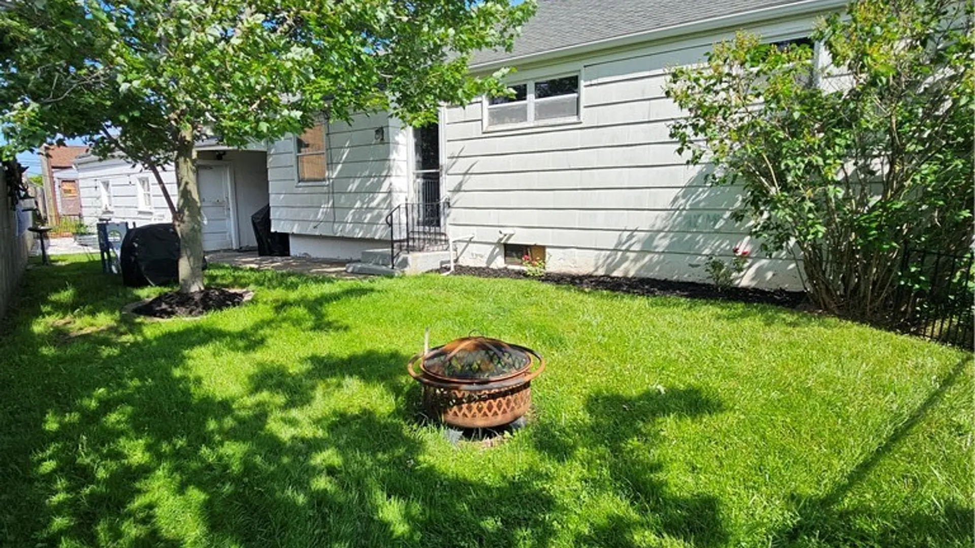 Property at 11 Loretto Drive, Cheektowaga, NY 14225 8