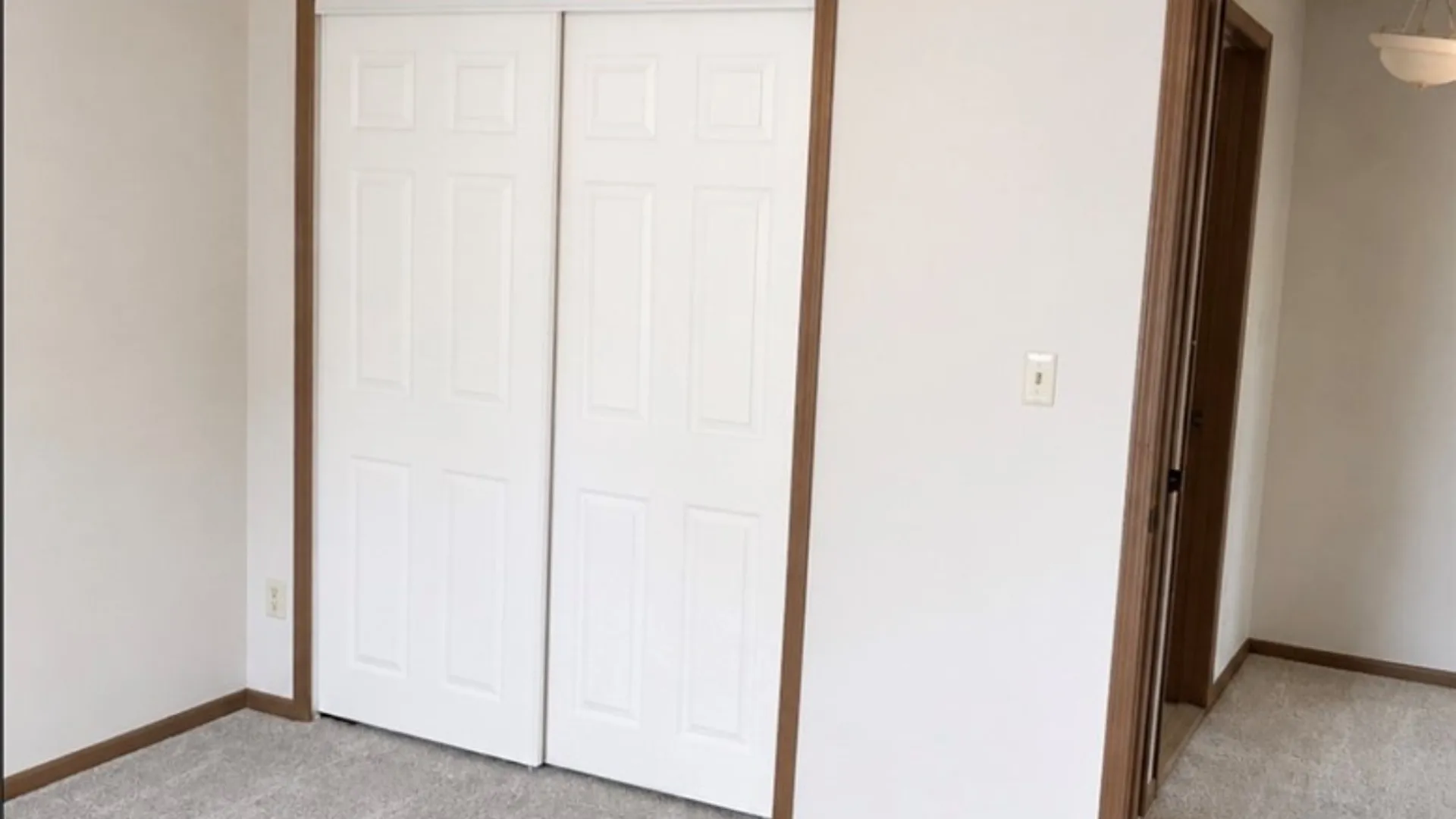 Property at 114B Foxberry Drive, Amherst, NY 14068 5