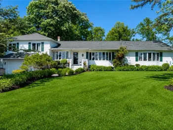 Property at 997 W River Road, Grand Island, NY 14072